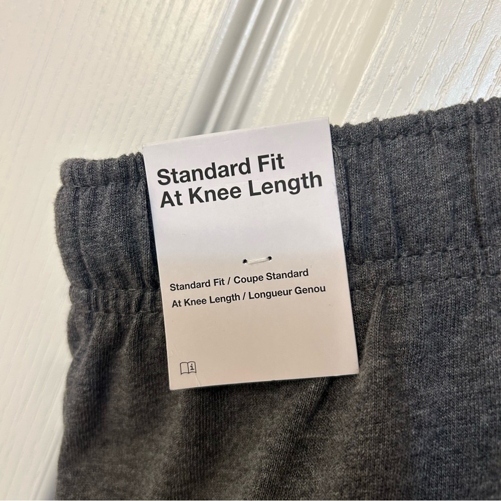 Nike Men's Shorts Standard Fit at Knee high in Gray Size S - Picture 8 of 10